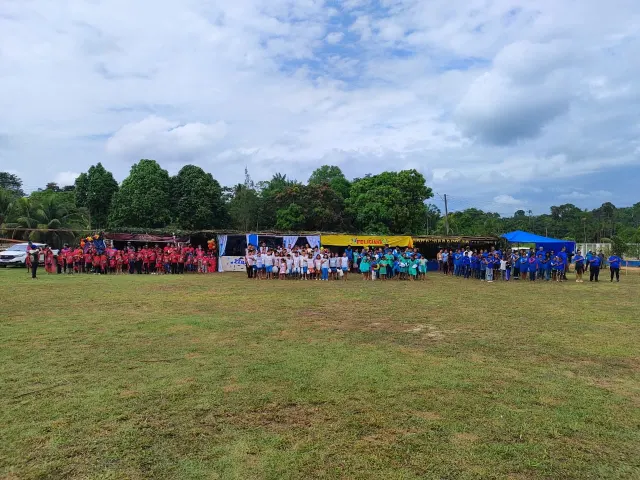 Foto da galeria: Escola Reinaldo Prill conquista 2º lugar em sua primeira participação na Gincana de Pais e Filhos.
